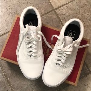 Vans White old skool 7.5 sneakers